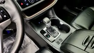 Toyota Highlander 2014 AWD XLE SUV de 4 puertas