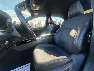 Toyota Camry 2025 SE 4dr Sedán