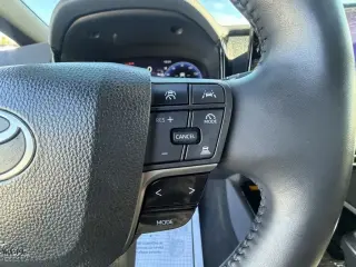 Toyota Camry 2025 SE 4dr Sedán