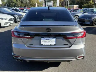 Toyota Camry 2025 SE 4dr Sedán