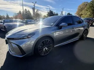 Toyota Camry 2025 SE 4dr Sedán