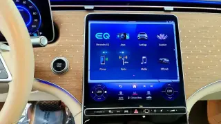 Mercedes-Benz EQS 2023 AWD EQS 450 4MATIC 4dr SUV
