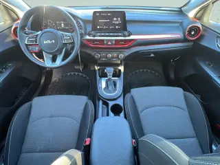 Kia Forte 2023 LXS 4dr Sedán