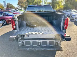 GMC Sierra 1500 2021 4x4 AT4 4dr Crew Cab 5.8 ft. SB