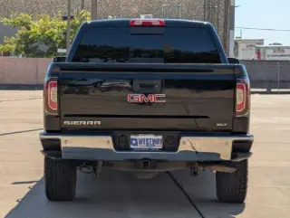 GMC Sierra 1500 2018 4x2 SLT 4dr Crew Cab 5.8 ft. SB
