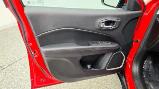 Jeep Compass 2019 Latitude 4dr SUV