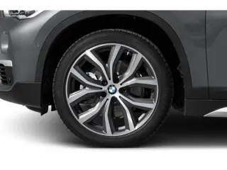BMW X1 2019 sDrive28i 4 puertas Vehículo de Actividad Deportiva