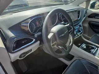 Chrysler Pacifica 2023 Limited 4dr Mini-Van