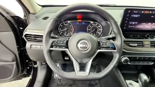 Nissan Altima 2023 AWD 2.5 SV 4dr Sedán