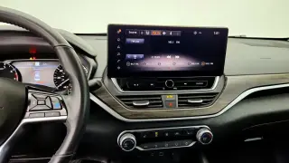 Nissan Altima 2023 AWD 2.5 SV 4dr Sedán
