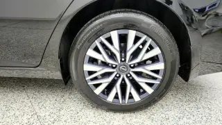 Nissan Altima 2023 AWD 2.5 SV 4dr Sedán