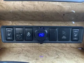 Infiniti QX56 2011