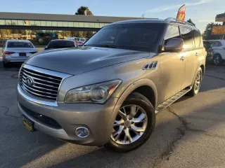 Infiniti QX56 2011