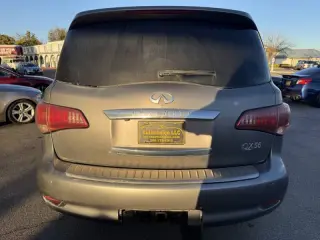 Infiniti QX56 2011