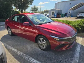 Hyundai ELANTRA 2026 SE 4dr Sedán
