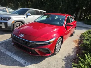 Hyundai ELANTRA 2026 SE 4dr Sedán