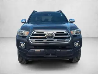 Toyota Tacoma 2019 4x4 Limited 4dr Double Cab 5.0 ft SB