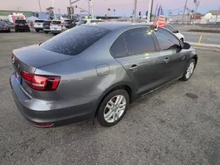 Volkswagen Jetta 2018