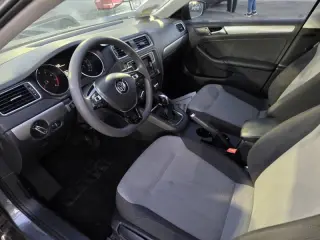 Volkswagen Jetta 2018