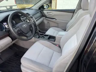 Toyota Camry 2017