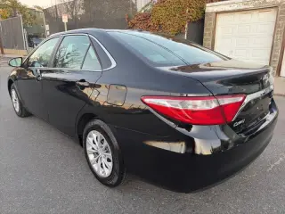 Toyota Camry 2017