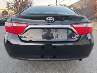 Toyota Camry 2017