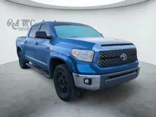 Toyota Tundra 2016 4x4 SR5 4dr CrewMax Cab Pickup SB (5.7L V8 FFV)