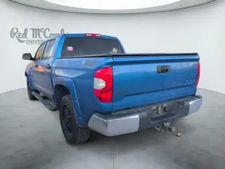 Toyota Tundra 2016 4x4 SR5 4dr CrewMax Cab Pickup SB (5.7L V8 FFV)