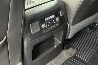 GMC Yukon XL 2018 4x4 Denali 4dr SUV