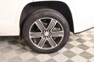 GMC Acadia 2019 Denali 4 SUV