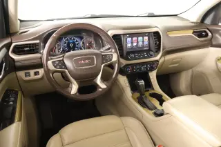 GMC Acadia 2019 Denali 4 SUV