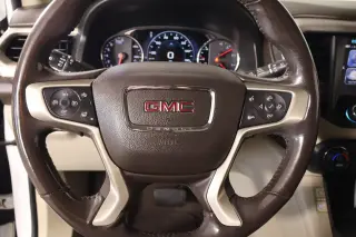 GMC Acadia 2019 Denali 4 SUV