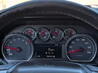 Chevrolet Silverado 1500 2019 4x4 RST 4puertas Crew Cab 5.8 pies SB