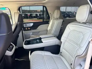 Lincoln Navigator 2020 4x4 Black Label 4dr SUV