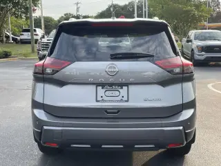 Nissan Rogue 2024 AWD SL 4dr Crossover