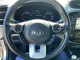Kia Soul 2018 + Crossover de 4 puertas