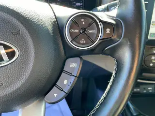 Kia Soul 2018 + Crossover de 4 puertas