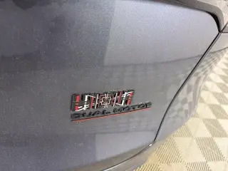 Tesla Model Y 2024 AWD Performance 4 puertas Crossover