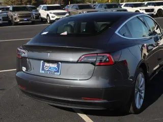 Tesla Model 3 2018 AWD de Largo Alcance 4puertas Fastback