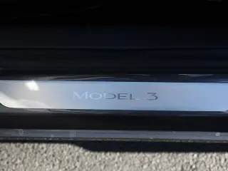 Tesla Model 3 2018 AWD de Largo Alcance 4puertas Fastback