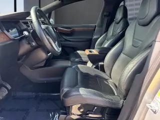 Tesla Model X 2017 AWD 90D SUV 4p