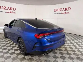 Kia K5 2023 GT 4dr Sedán