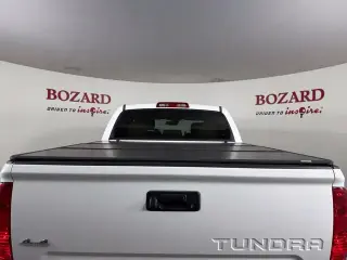 Toyota Tundra 2018 4x4 Limited 4dr CrewMax Cab Pickup SB (5.7L V8 FFV)
