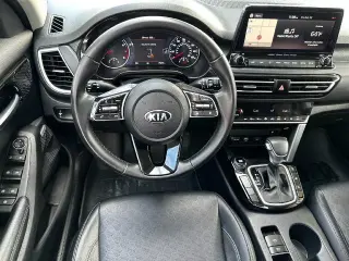 SUV Kia Seltos 2021 AWD SX Turbo 4dr
