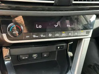 SUV Kia Seltos 2021 AWD SX Turbo 4dr