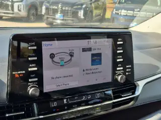 Toyota Sienna 2023 AWD LE 8-Pasajeros 4dr Mini-Van