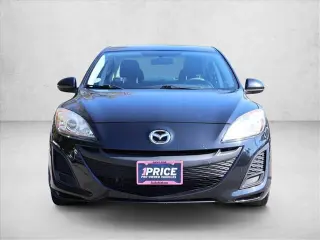 Mazda Mazda3 2010 i Touring 4dr Sedán 5M