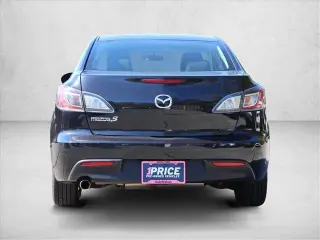 Mazda Mazda3 2010 i Touring 4dr Sedán 5M