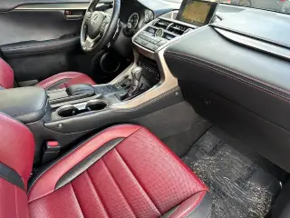 Lexus NX 200t 2017 4dr Crossover