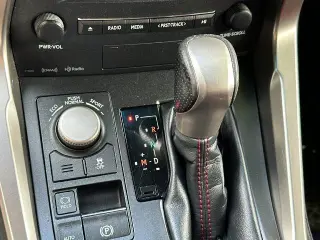 Lexus NX 200t 2017 4dr Crossover